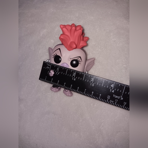 Funko 2019 Queen Barb Movies Trolls World Tour Pre-owned - Picture 5 of 9